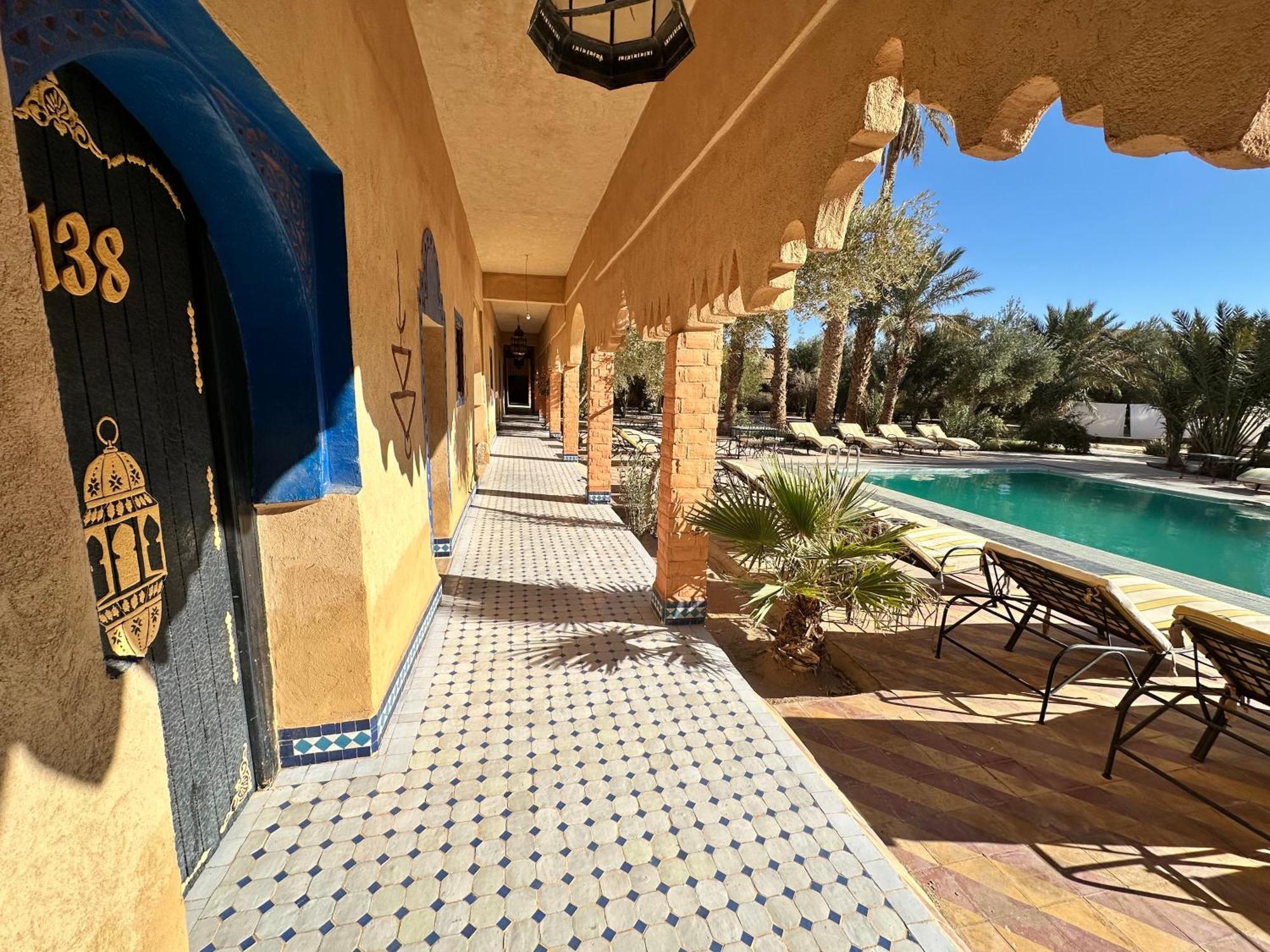 Accommodation Le Touareg 梅尔祖卡 外观 照片