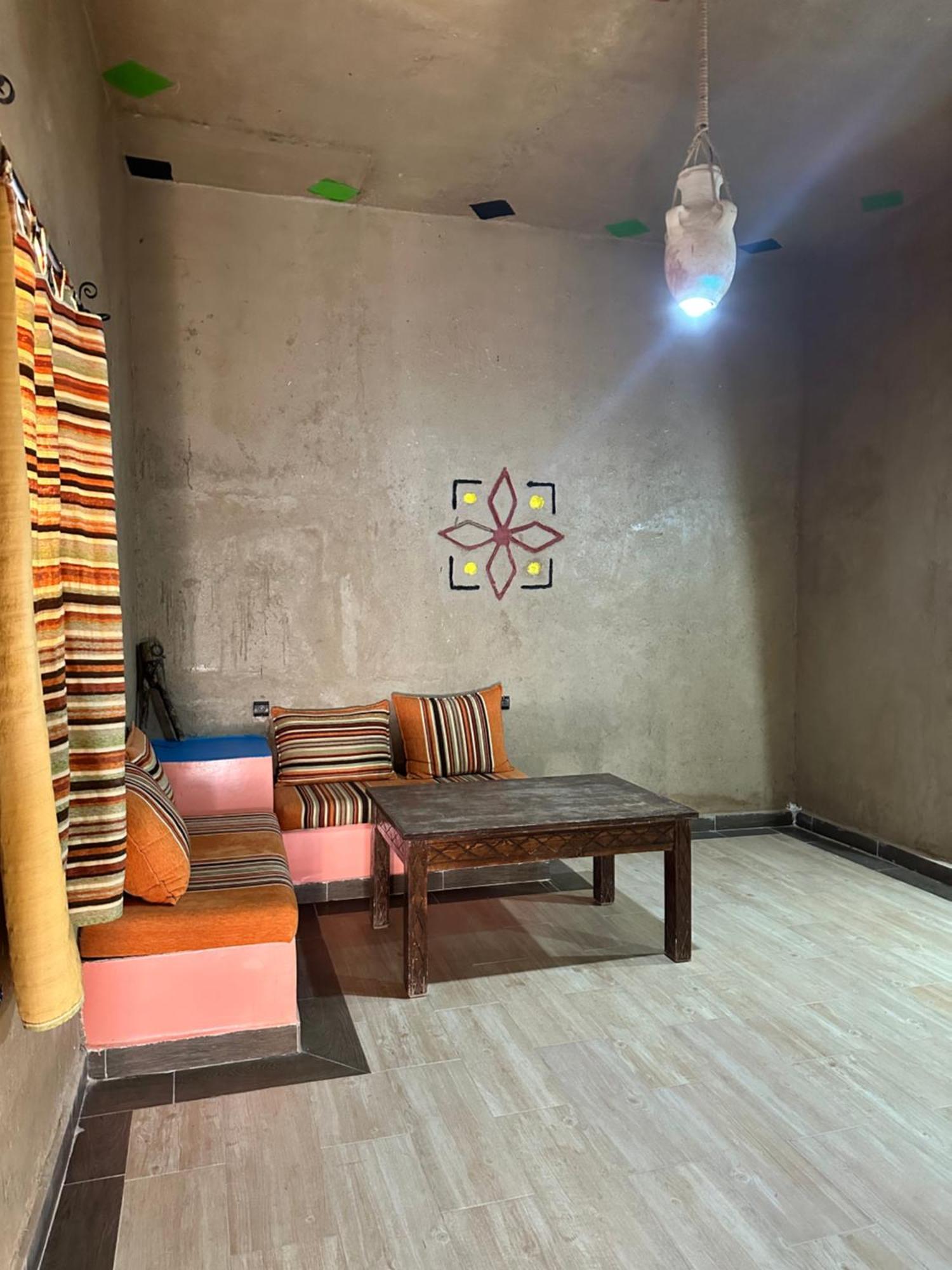 Accommodation Le Touareg 梅尔祖卡 外观 照片