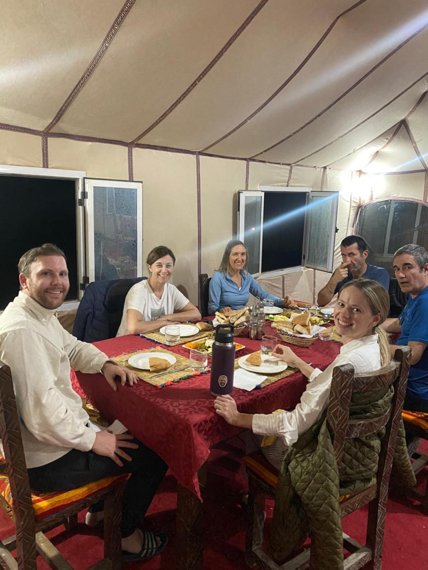 Accommodation Le Touareg 梅尔祖卡 外观 照片