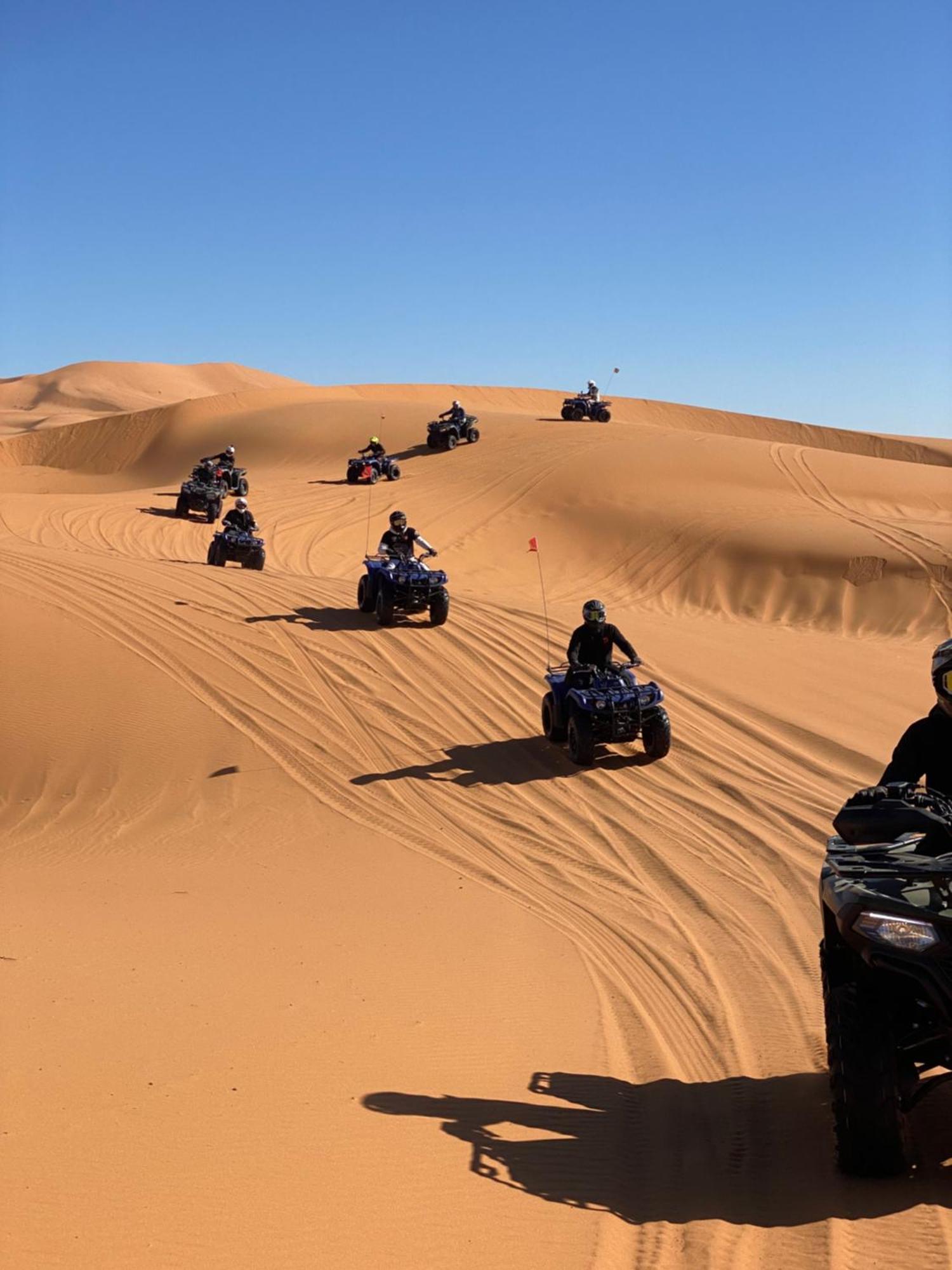 Accommodation Le Touareg 梅尔祖卡 外观 照片